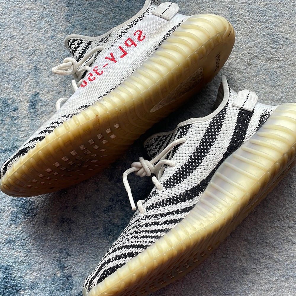 Zebra Yeezy 350